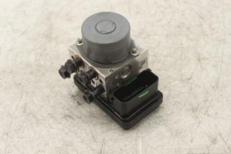 17-19 Ducati Monster 797 Abs Pump Unit Module 5424071B