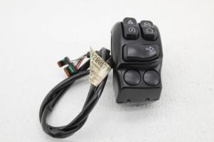 2017 Harley Davidson Freewheeler Right Control Switch Pack