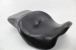 11-23 Harley Davidson Road Street Glide Seat 52320-11