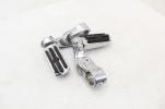 07-17 Harley Davidson Softail Deluxe crash bar Foot Rests Pegs Steps Set Pair